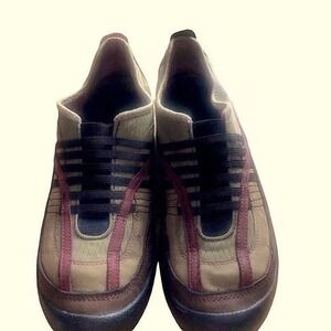 Privo Women's Active Slip-on Athletic‎ Shoes Size 10